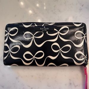 Kate Spade wallet